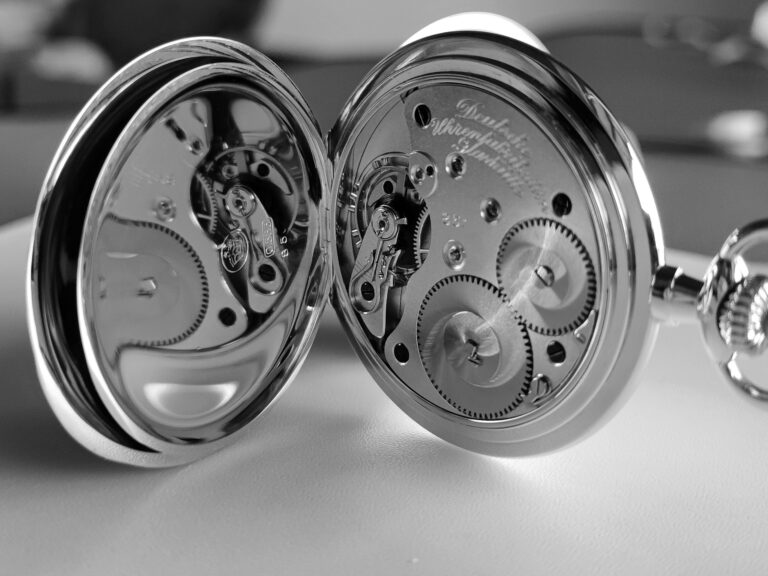 restaurierte Taschenuhr